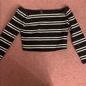 Off the shoulder crop top!